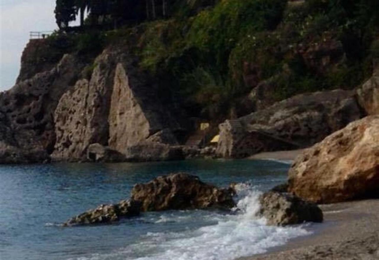 Valparaiso - Burriana Beach 内尔哈 外观 照片